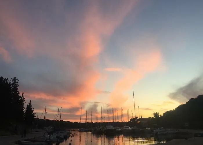 Apartman Matanovi Dvori Milna (Brac)