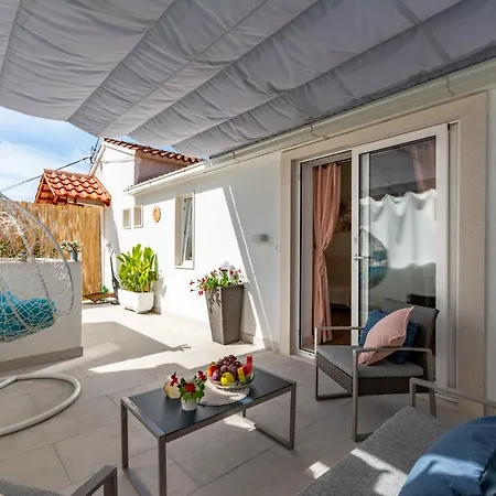 아파트 Matanovi Dvori *