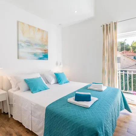 Matanovi Dvori 아파트 *