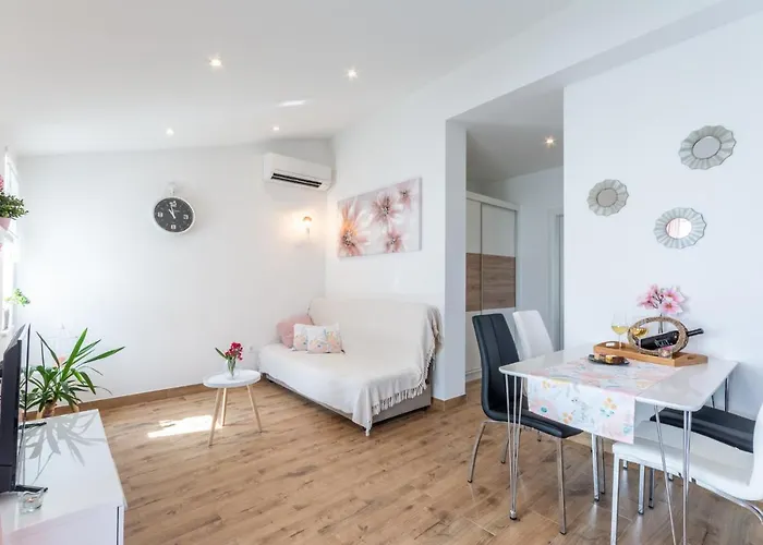 Apartment Matanovi Dvori Milna (Brac)